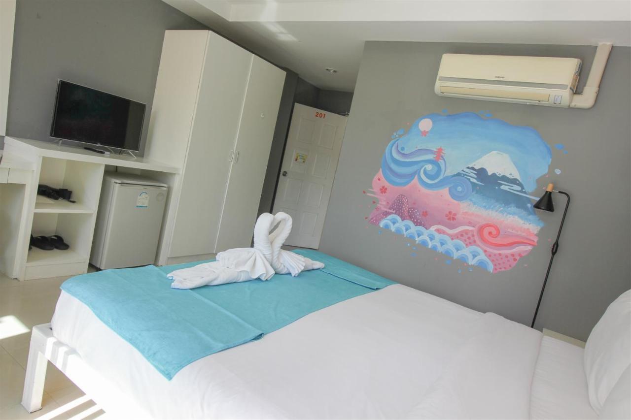 Guan Chao Yin Hotel Patong Екстериор снимка
