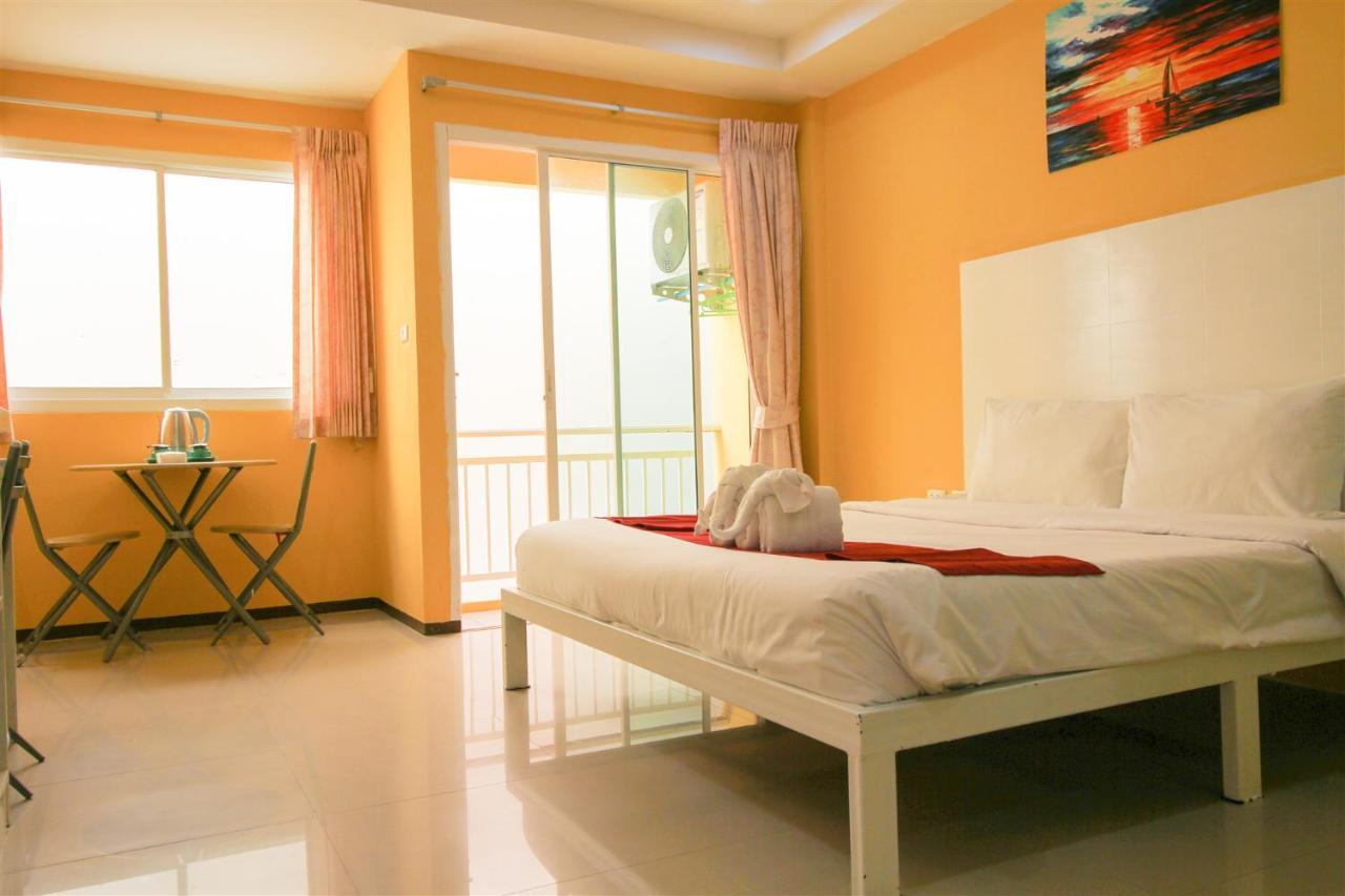 Guan Chao Yin Hotel Patong Екстериор снимка